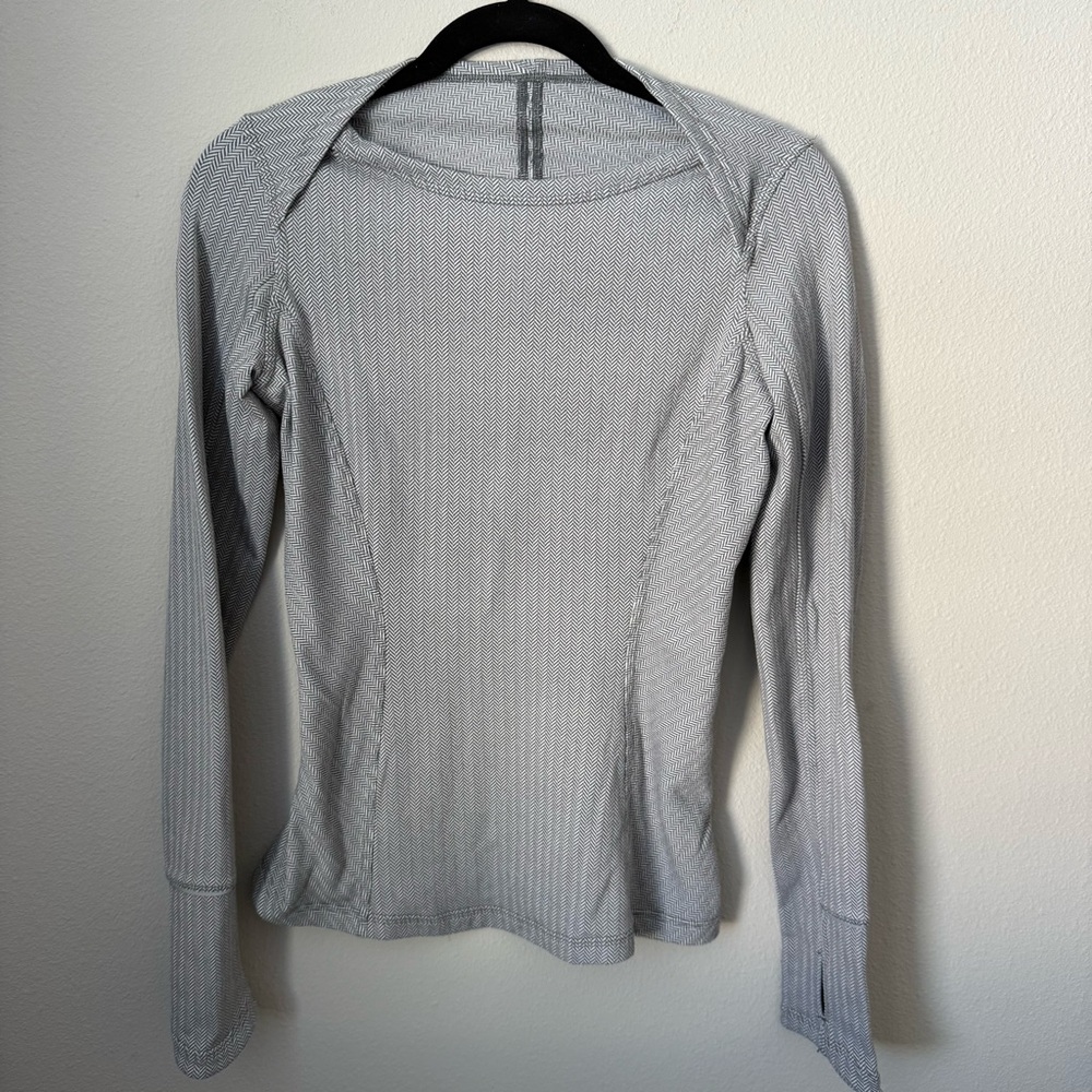 Lululemon Kanto Catch Me Women's Gray Long Sleeve Top - Picture 3 of 8